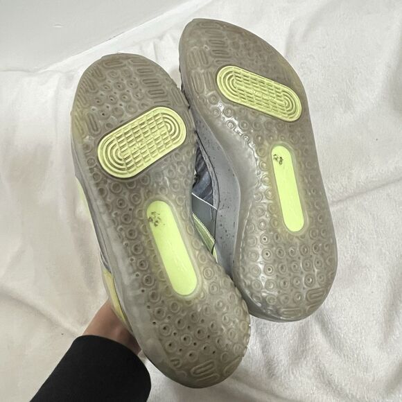 Nike KD 13 Kevin Durant Play For The Future Silver Sneaker Size 7 CW3159-001 - Picture 8 of 9